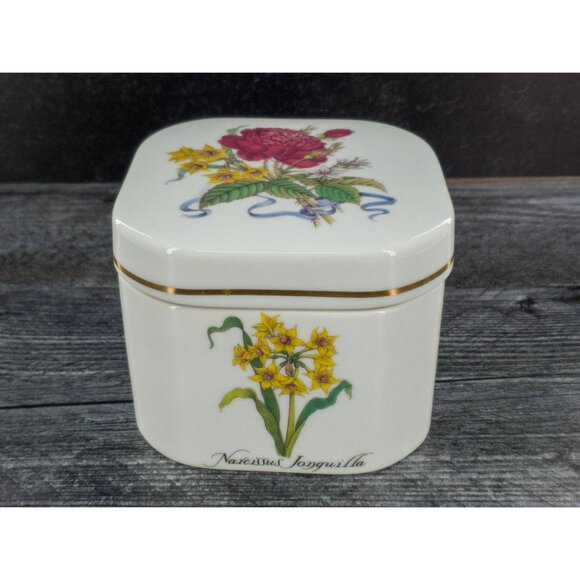 Vtg 1980s Germaine Monteil Galore Bath Powder 6.5 oz Porcelain Floral Box Japan - Picture 7 of 10